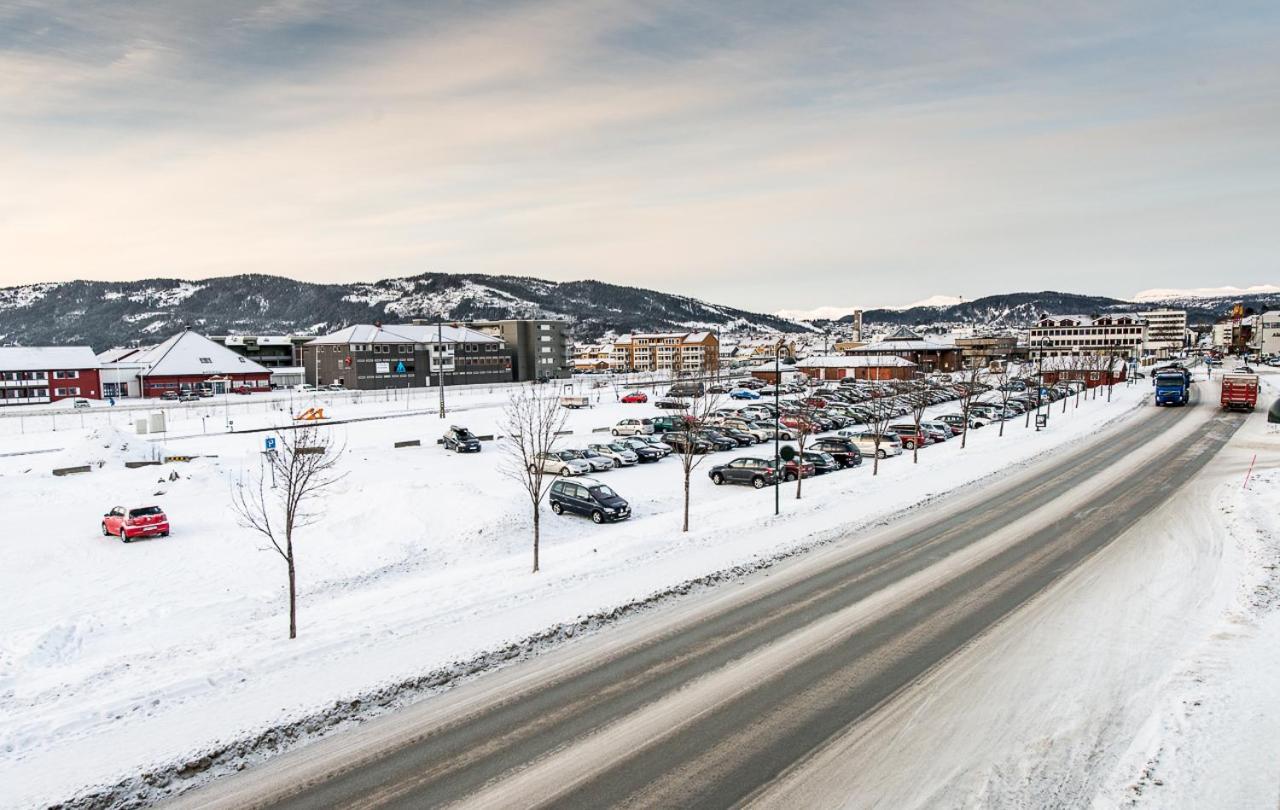 Hotel Svartisen Mo i Rana Esterno foto