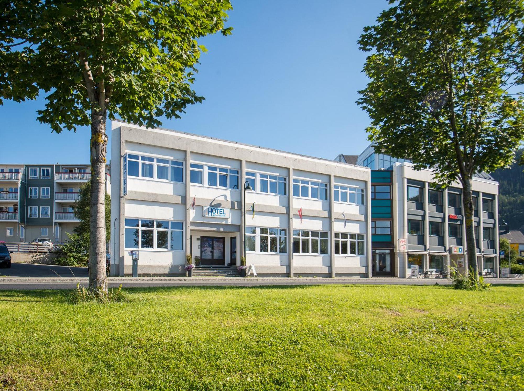 Hotel Svartisen Mo i Rana Esterno foto